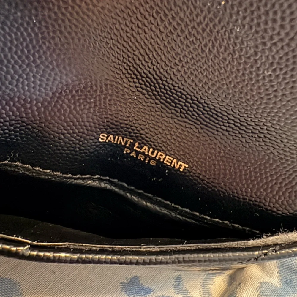 Saint Laurent Black and Gold Chevron Wallet Flap Card Case - Picture 9 of 10